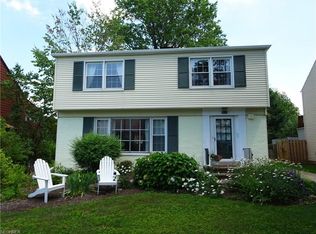 3619 Stoer Rd, Shaker Heights, OH 44122