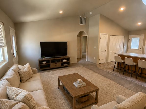 404 S 5th St APT E