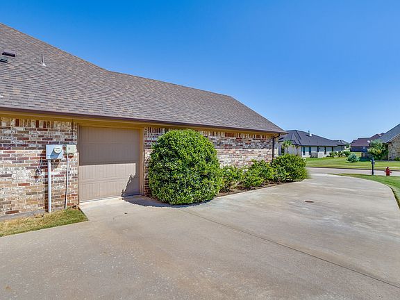 3rd image of 6342 Weatherby Rd