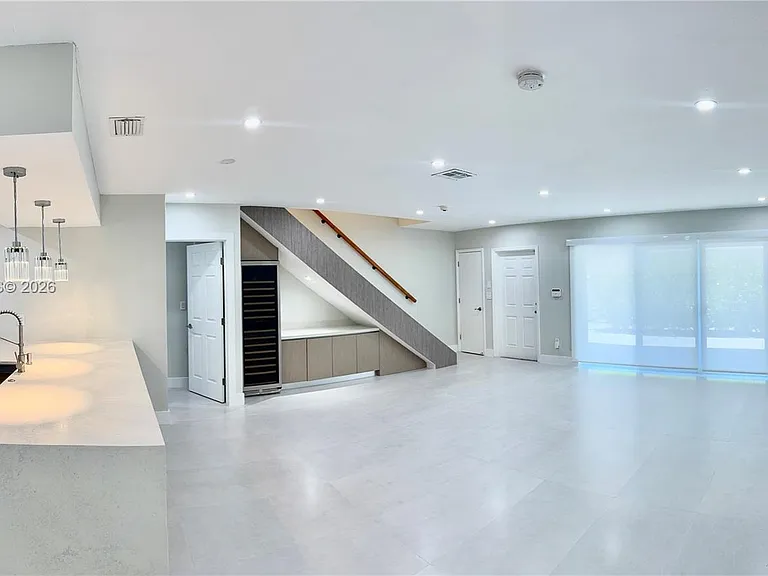 7342 Gary Ave — Photo 17