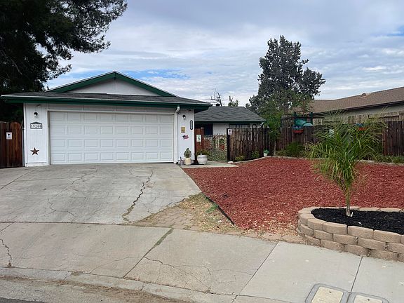 2nd image of 19200 Beachgrove Ct