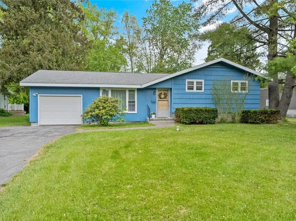 104 Rivercrest Rd, Liverpool, NY 13090