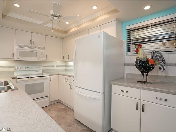2nd image of 12501 McGregor Blvd APT 9