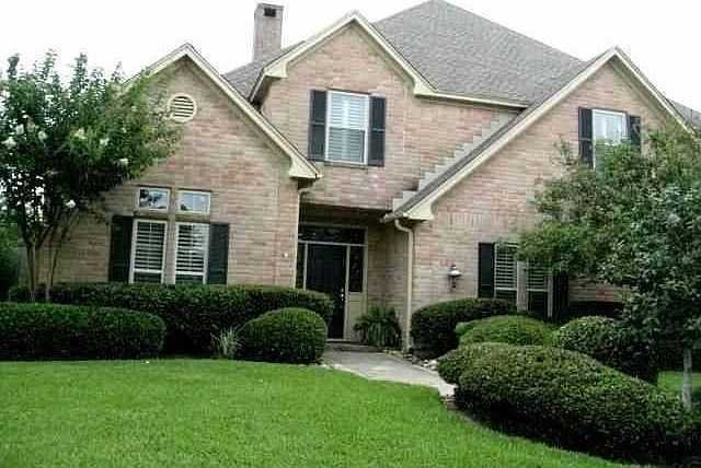 1st image of 6209 Sheridan Oaks Dr