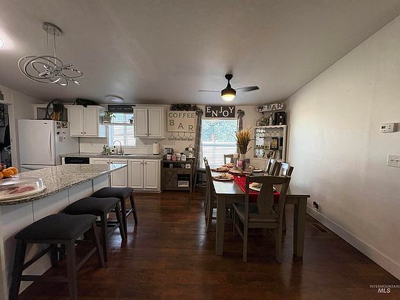 5th image of 2502 Powderhorn Dr