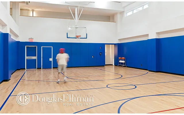 Rented by Douglas Elliman | media 61