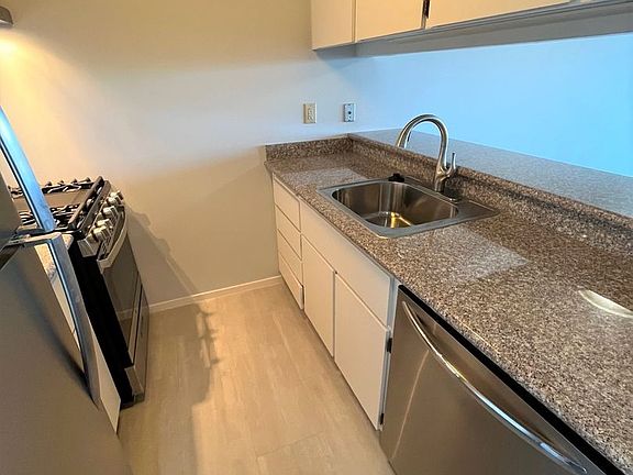5th image of 5150 Diamond Heights Blvd APT 302B