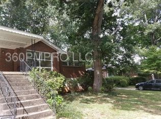 724 Shellnut Dr, Forest Park, GA 30297