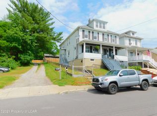 68 Williams St, Edwardsville, PA 18704