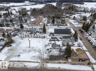 4923 49th Ave, Onoway, AB T0E1V0