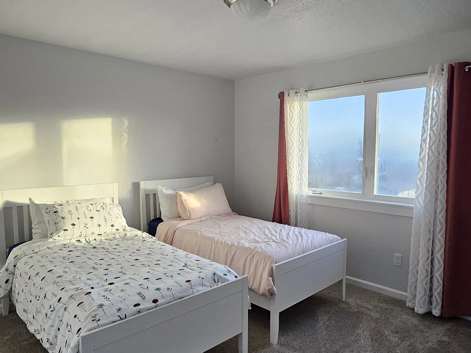 5 bed, 2852 sqft, $5,000 — Photo 4