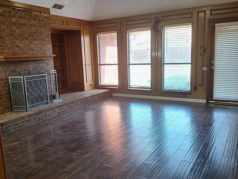 2nd view living room