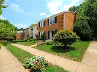 2083 Hopewood Dr, Falls Church, VA