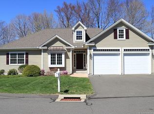 23 Mulberry Ln, Manchester, CT 06040