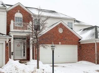 4033 Ravensfield Dr, Canton, MI 48188