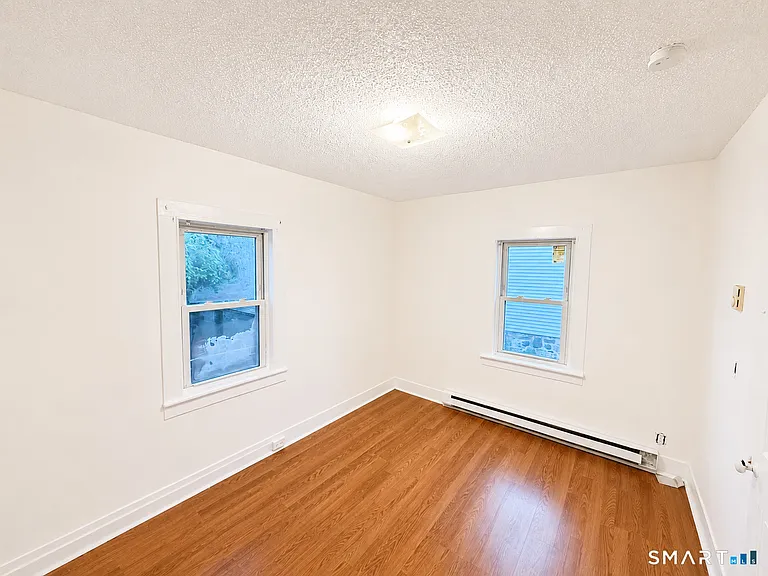 64 Bannon St #2 — Photo 8