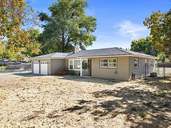 4th image of 2841 Juniper Ave