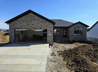 924 Olympic Ct, Richmond, KY 40475