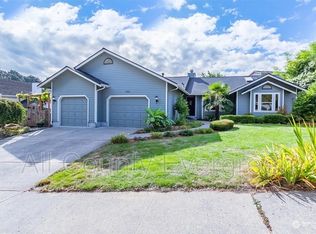 1906 Norma Rd NE, Tacoma, WA 98422