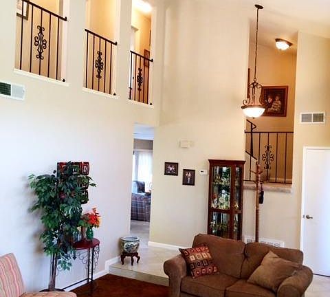 2nd image of 2310 Shropshire Dr