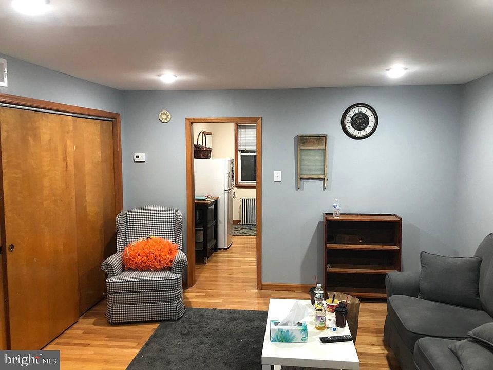 1st image of 2615 E Allegheny Ave Floor 3