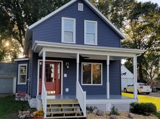 815 2nd Ave, De Witt, IA 52742
