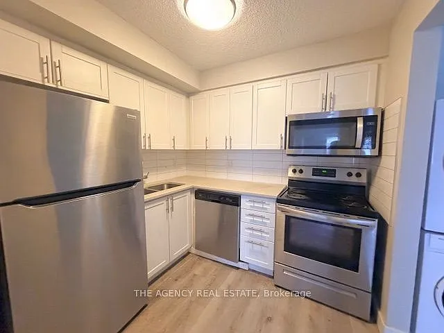 Building Photo - 47 Orchard Heights Dr #103