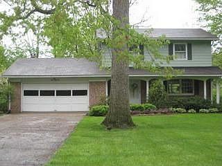 1st image of 822 Oak Dr