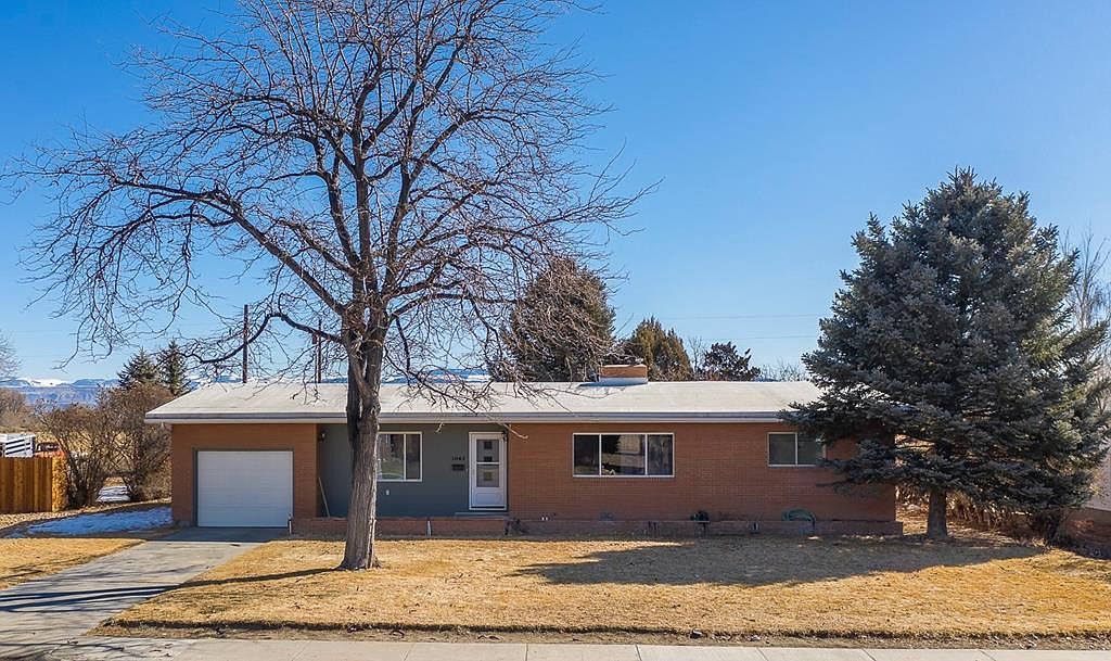 1043 Nevada Ave Lovell Wy 82431 Mls 10016582 Zillow