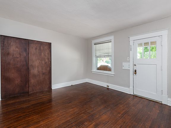 4th image of 3935 Potomac St Floor 1