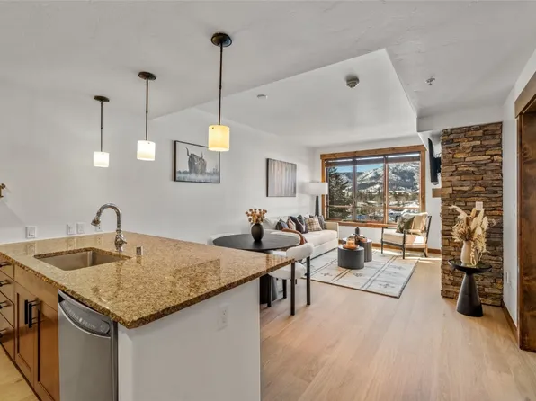 1175 Bangtail Way #2106, Steamboat Springs, CO 80487