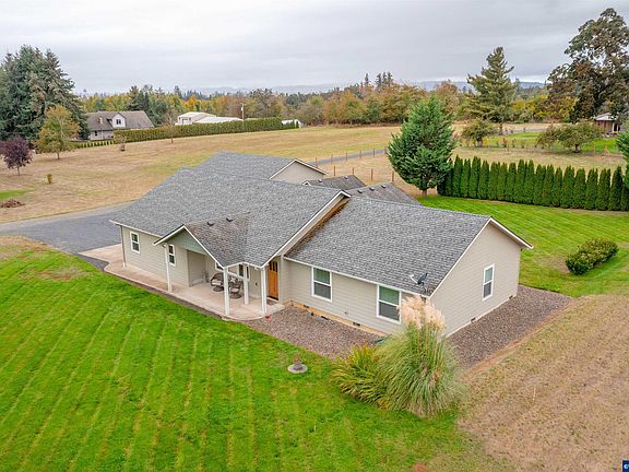 2nd image of 6735 Hays Ln SE