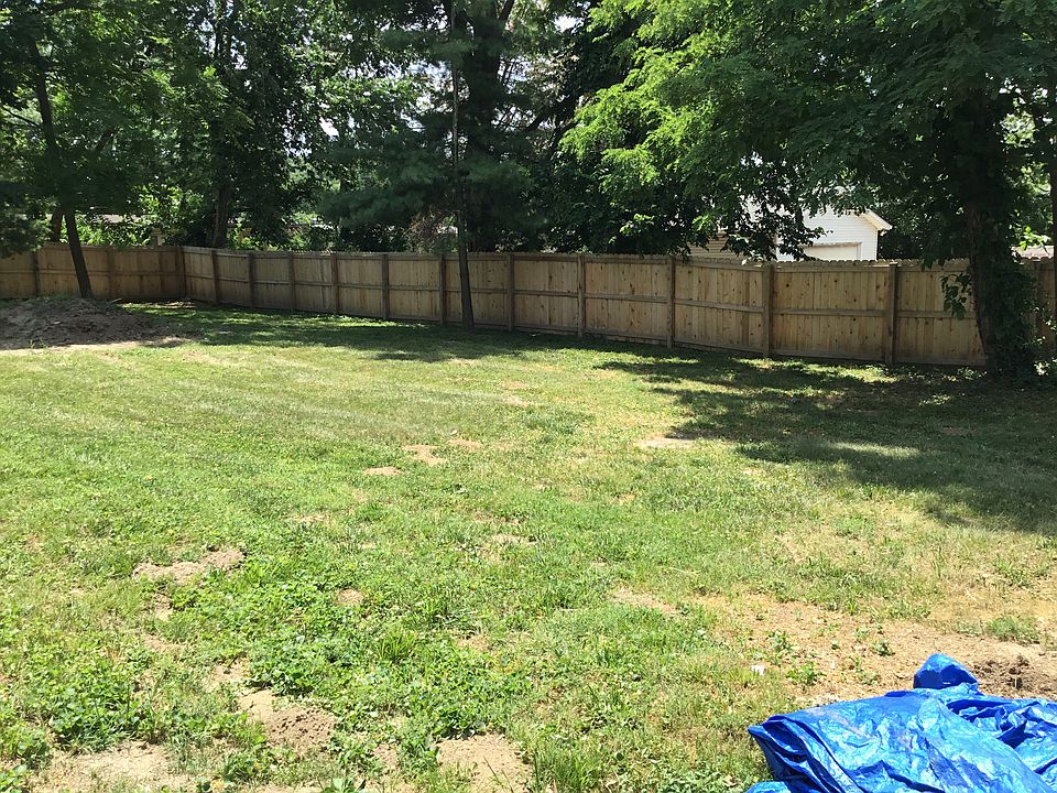 Over 1/2 Acre Yard Fenced