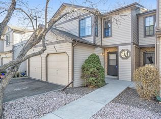 814 S Joplin Cir, Aurora, CO 80017