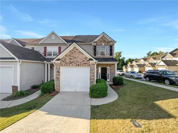 1514 Paramount Ln, Sugar Hill, GA 30518