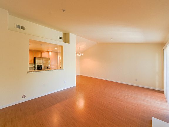 3rd image of 1854 Sheri Ann Cir