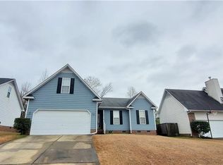 223 Sharpsburg Rd, Fayetteville, NC 28311