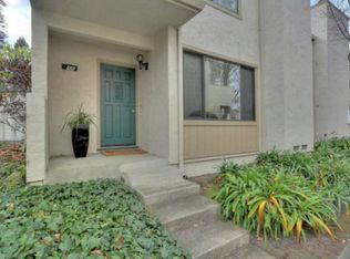 46 Starlite Ct, Mountain View, CA 94043