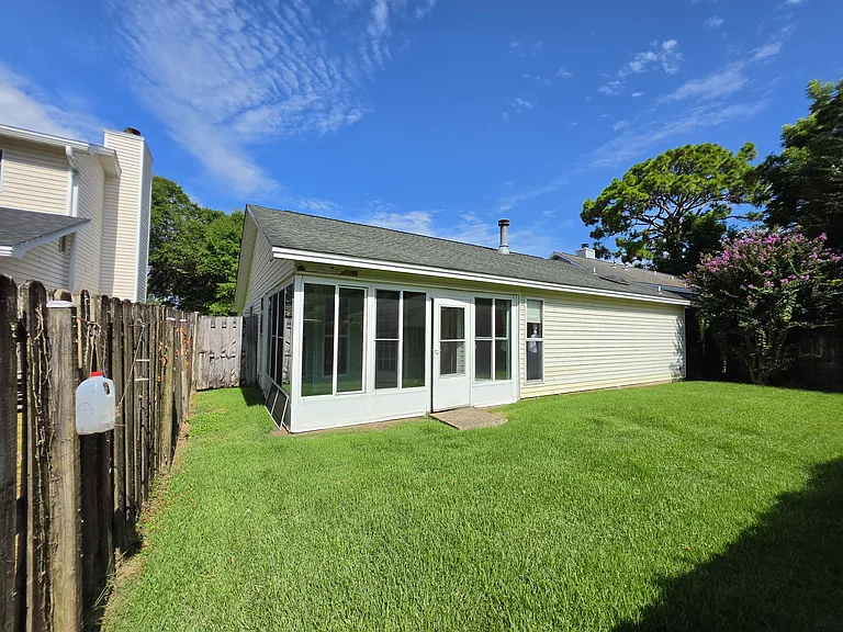 148 Meadowbrook Ct — Photo 27
