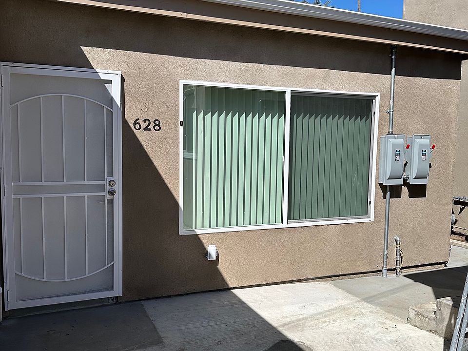 1st image of 628 W Glenoaks Blvd #A