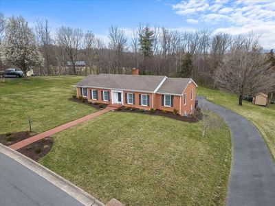 824 Lammermoor Dr, Staunton, VA, 24401