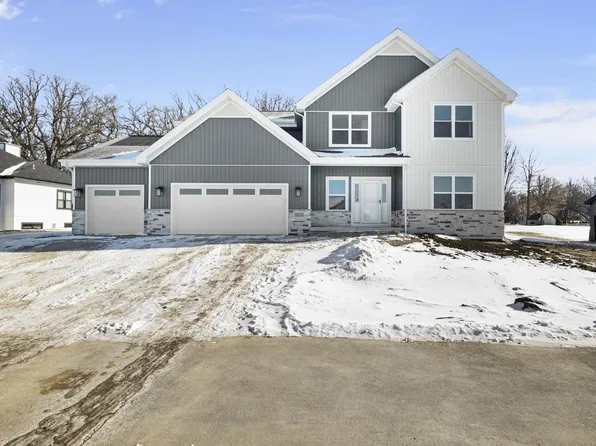 6634 Royal View Drive #167, Windsor, WI 53532