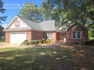 1232 Stone Home Ln, Raleigh, NC 27603