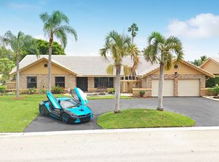 451 NW 112th Ave, Coral Springs, FL 33071