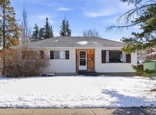 173 W Gordon Dr SW, Calgary, AB T3E 5B1