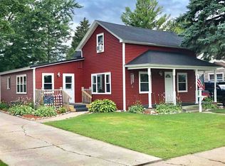 129 N Washington St, Oconto Falls, WI 54154