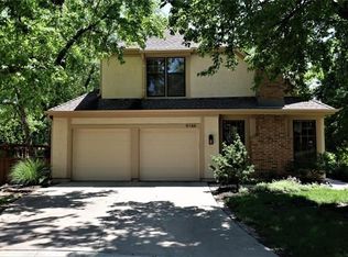 9144 W 102nd Ter, Overland Park, KS 66212