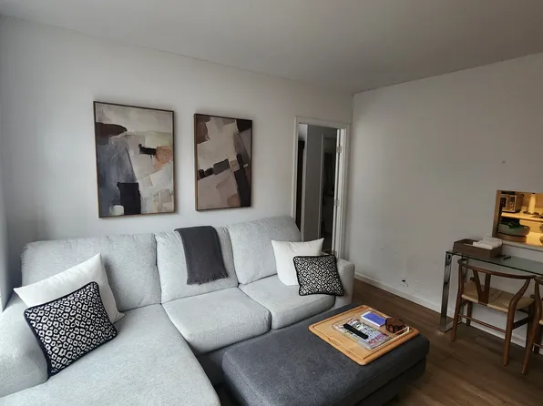 420 East 58th Street image 2 of 8