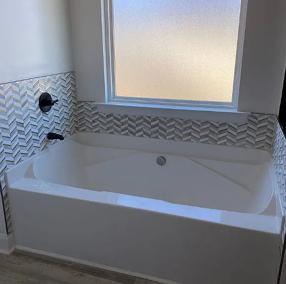 806 Richards Ct — Photo 6