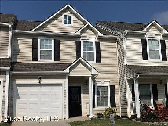 1st image of 548 Claire Ln